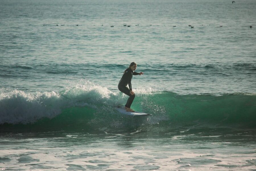 Lisbon: Come try our Surf Lesson in Costa da Caparica - What the $47 price includes