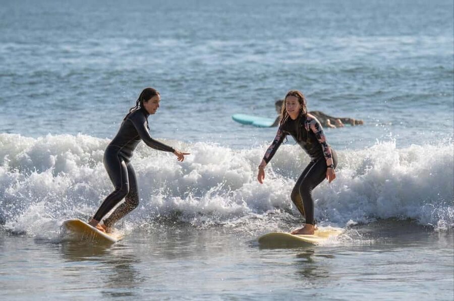 Lisbon Surf Guide - Surf class & Pick Up - Key points to know before you book