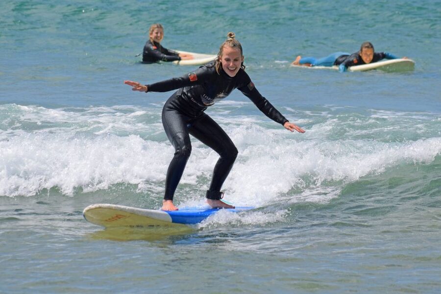 Lisbon: Surf Lesson - The first briefing: safety before style