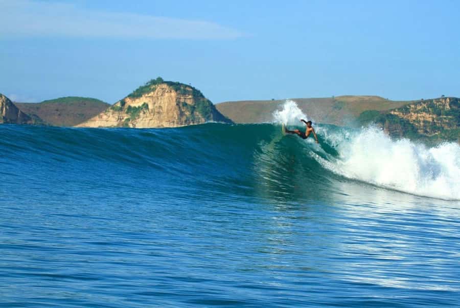 Lombok Epic: Exclusive Surfing, Beaches, and Sunset Hills - Why this south Lombok route works