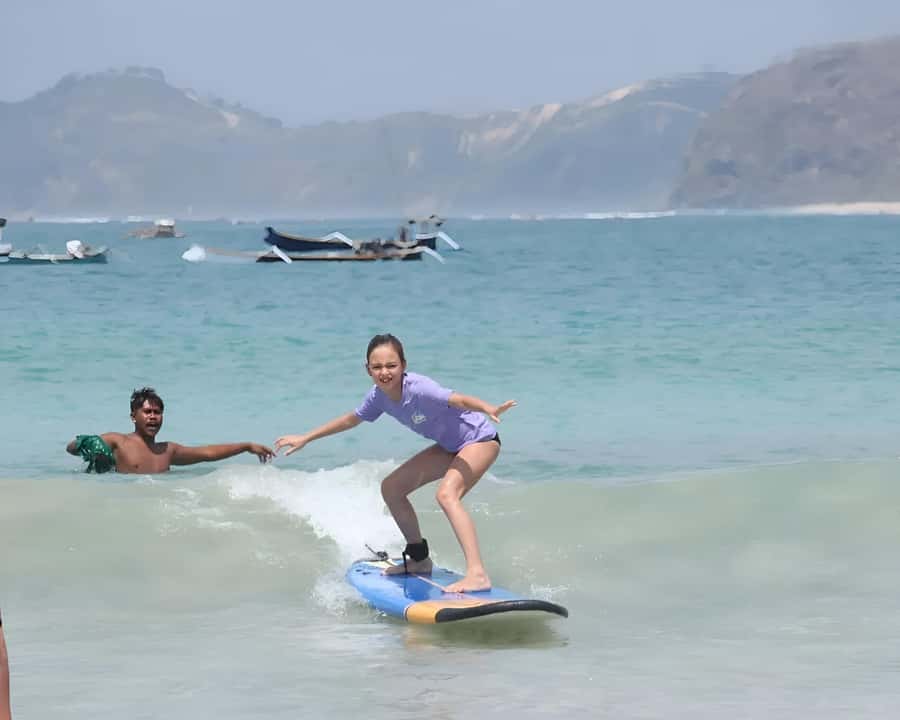 Lombok Surf Lesson for Beginner in Selong Blanak Beach - Your first hour in the water