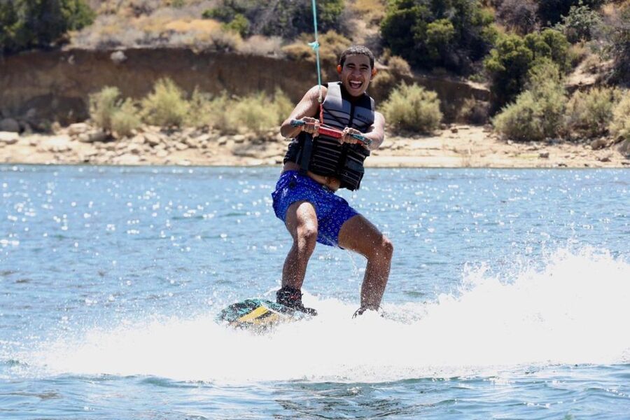 Los Angeles: Wakeboarding, Wakesurfing and Tubing - My verdict: book it with the right group