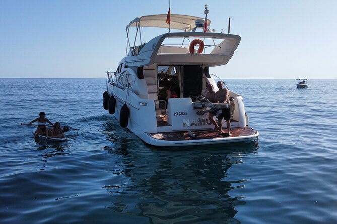 Luxury Yatch trips + Open Bar + Tapas + Paddle Surf + Snorkel - Getting to Marina del Este