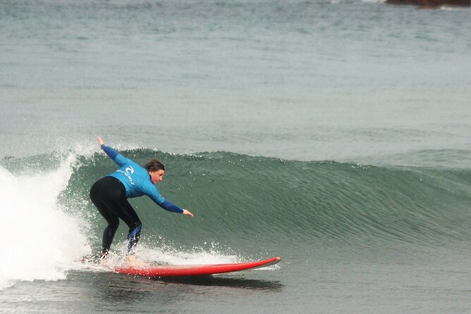 Madeira Surf Classes in Portugal - A flexible Madeira surf lesson built around the sea