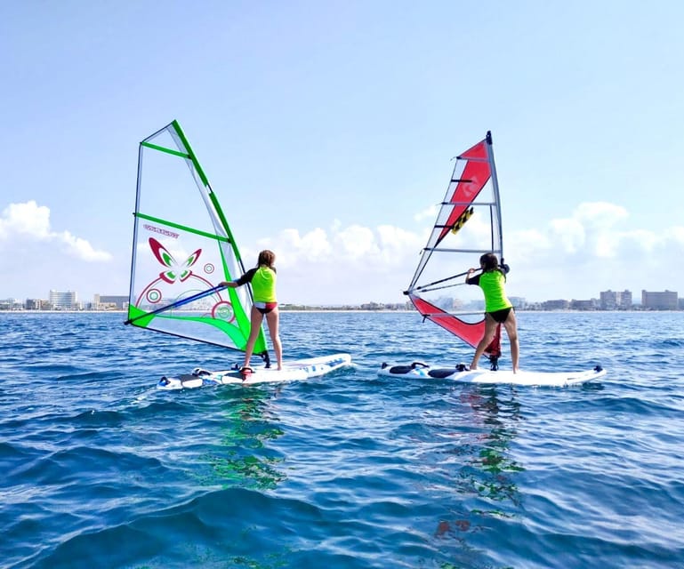 Mallorca: Private Windsurf Lesson - Getting used to the board and sail