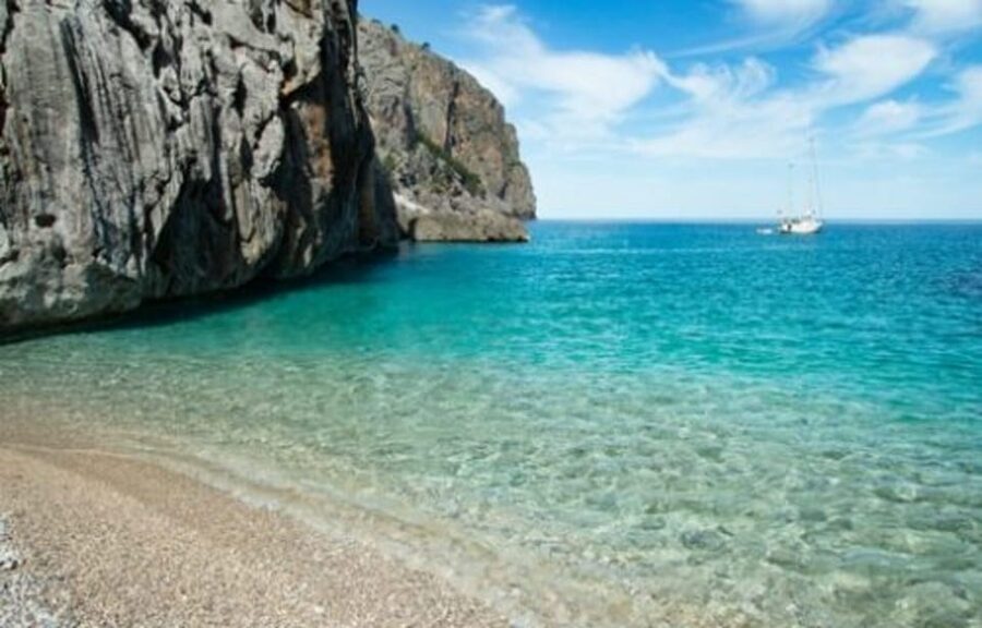 Mallorca: Sa Calobra / Cala Tuent with Snorkeling and SUP - Cala Tuent offers a slower change of pace