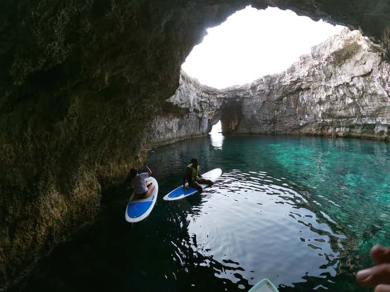 Malta: Stand-Up Paddleboarding Tour - The first lesson: balance before sightseeing