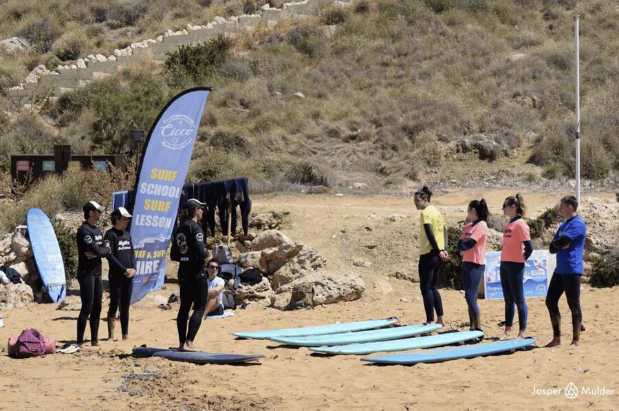 Malta Surf School, Beginner Surf Lessons - Starting beside the Singita kiosk