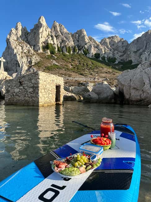 Marseille: stand-up paddle tour - discover the calanques - Sunset paddling at 7 pm
