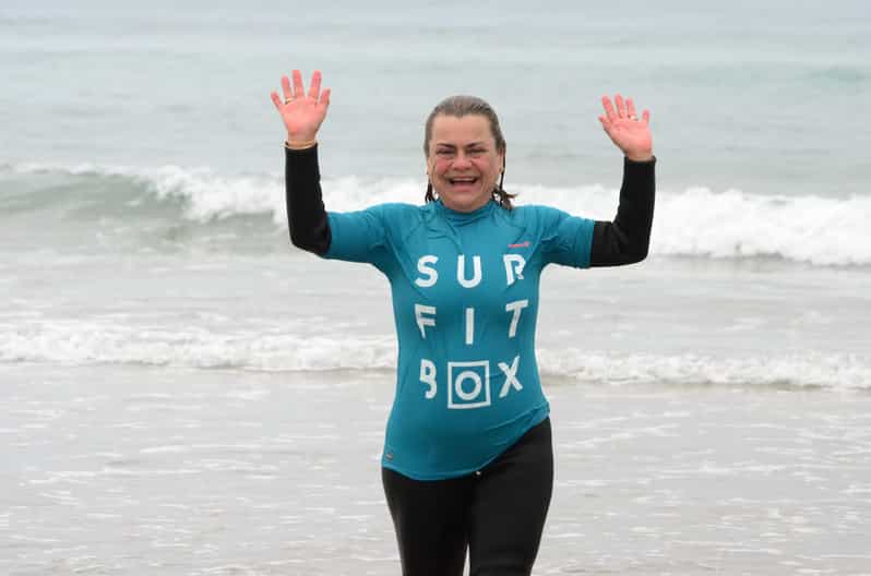 Matosinhos: Best surf Lesson with all equipment - Key points at a glance