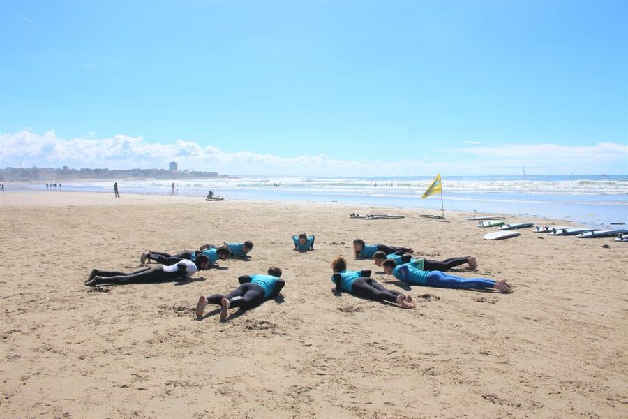 Matosinhos: Surfing Lesson with Equipment - Equipment, changing, and what to bring