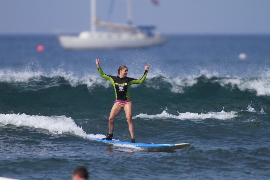 Maui: Private Surf Lessons in Lahaina - Professional photos, and what they are worth