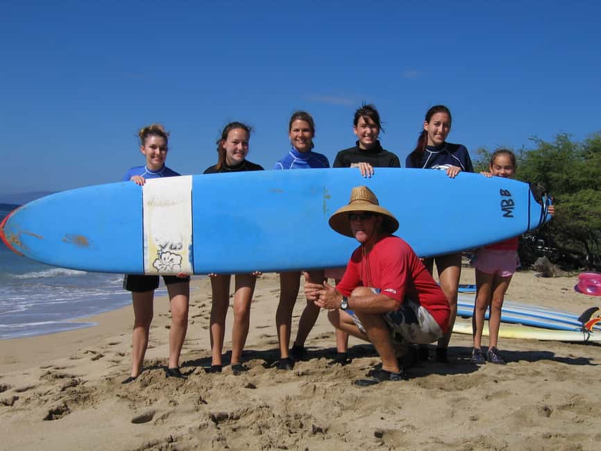 Maui: Surfing Lesson for everyone ; pure fun! - Meeting at Kalama Park before the lesson