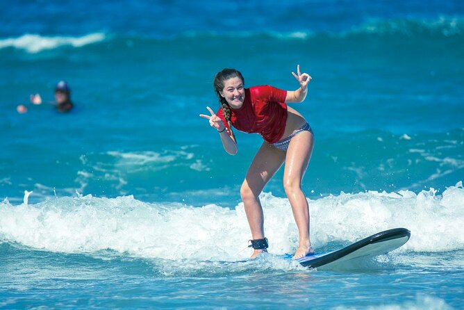 Merrick's Noosa Learn to Surf: 2 Hour group surfing lesson - Coaches who keep the mood relaxed