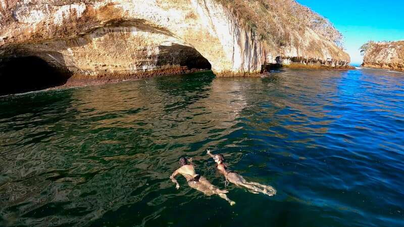 Mismaloya: Stand-Up Paddleboard & Snorkeling to Los Arcos - Who should book this SUP excursion