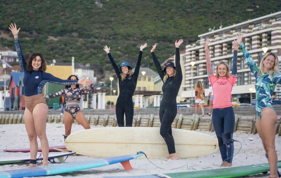 Muizenberg Cape Town: Private Surf Lesson - Getting into the water with a coach