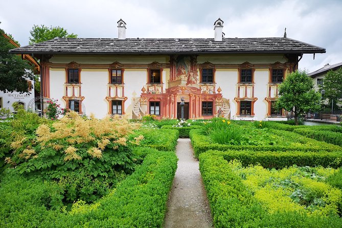 Munich private Car & Walking Tour incl. BMW World & River Surfers - What You Pay For, and What You Still Pay Separately