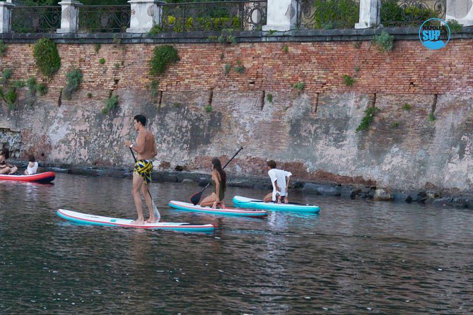Napoli SUP Paddle Boarding Experience - Learning to paddle before heading along the coast