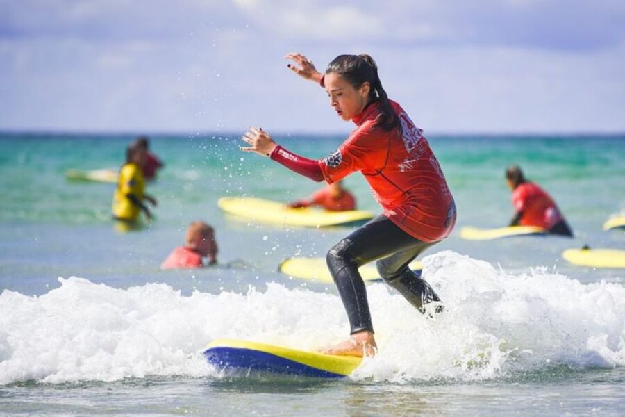 Newquay: Taster Surf Lesson - Beach safety and the first board skills