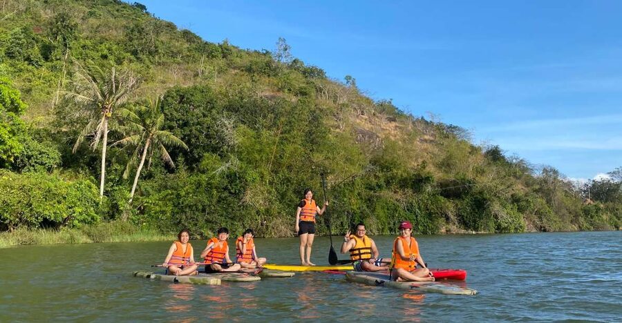Nha Trang: Stand-up Paddleboard Sunset Tour - What the three-hour schedule feels like