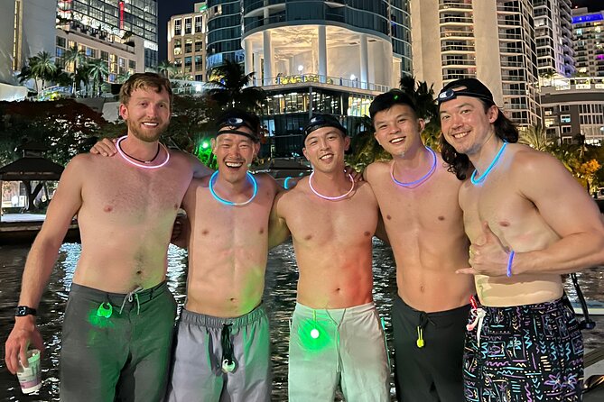Night on Paddleboard Under the Lights Experience in Fort Lauderdale - Stop 2: Las Olas Riverfront city views