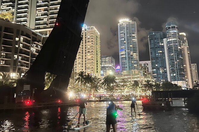 Night on Paddleboard Under the Lights Experience in Fort Lauderdale - Stop 1: New River after dark