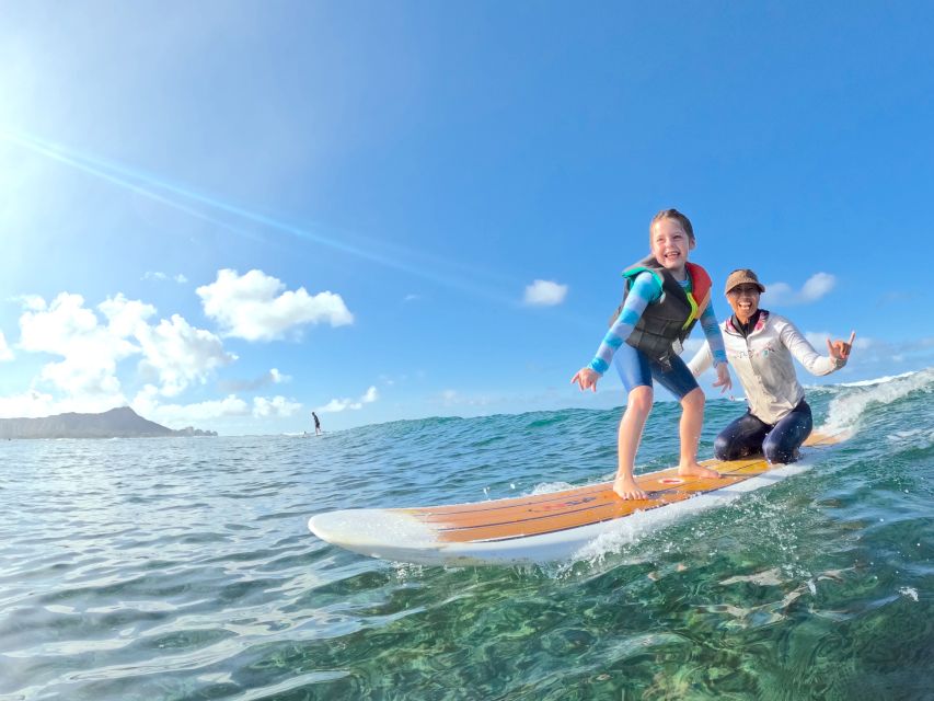 Oahu: Kids Surfing Lesson in Waikiki Beach (up to 12) - A gentle first step into Waikiki surfing