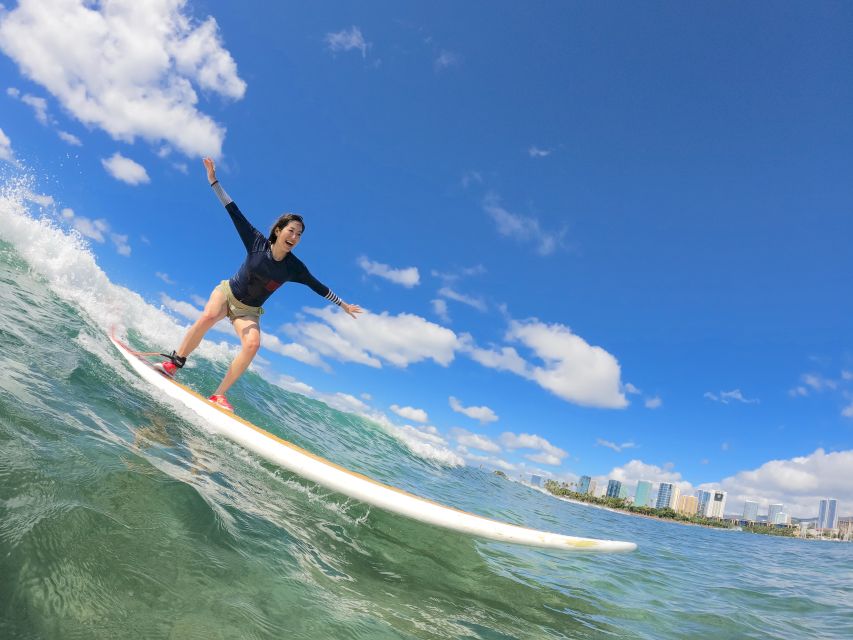 Oahu: Surfing Lessons for 2 People - Starting on Oahu’s south shore