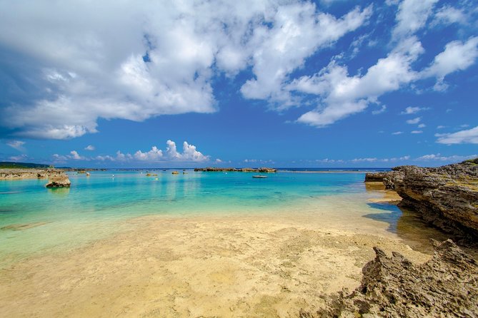 Okinawa Miyako 3set Beach SUP, Snorkeling,Pumpkin Cave,Canoeing - The midday break divides a demanding day