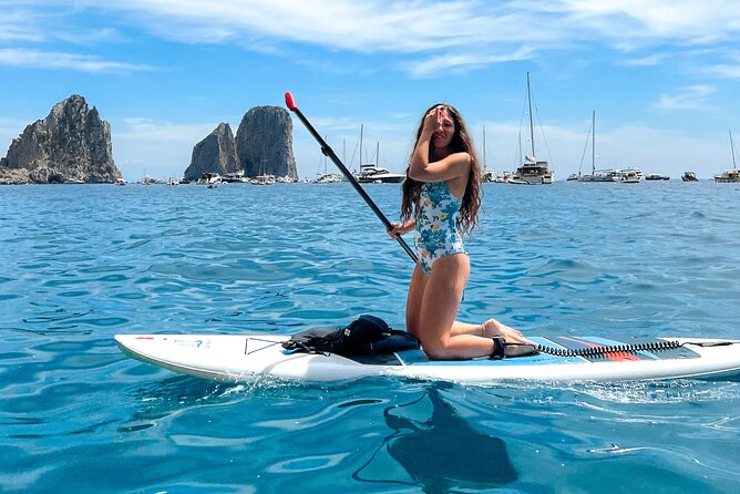 Paddleboard in Capri between caves and beaches. Photos included! - What the guides add to the outing