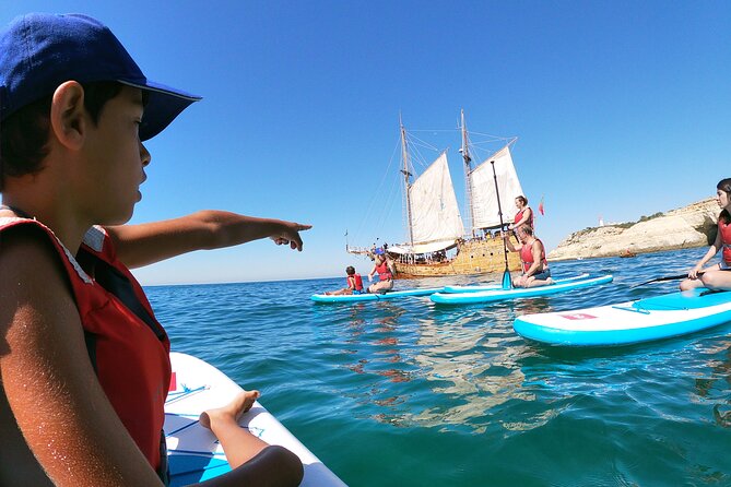 Paddleboarding adventure at Benagil caves - Starting at Praia de Benagil