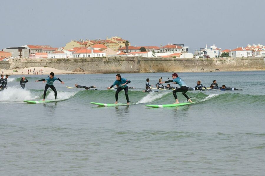 Peniche:Surf lessons Beginners ,Intermediate, advance level - What happens during the two-hour lesson