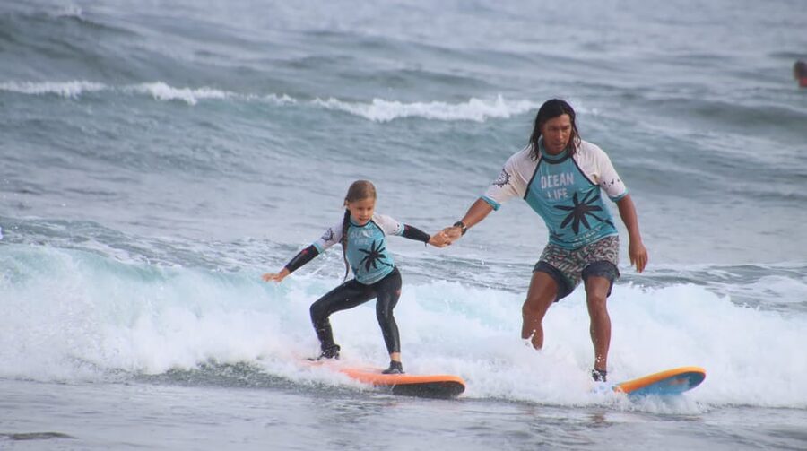 Playa de Las Americas: Surfing Group Lesson +13 Years old - Playa de Las Americas as a surf setting