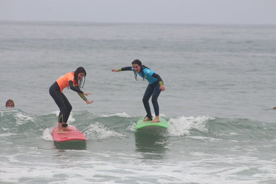 Porto: Small Group Surf Lesson with Transportation - From Aliados to the Atlantic