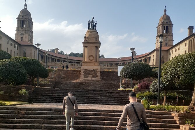 Pretoria and cullinan mine day tour(surface tour) - Setting out in an air-conditioned vehicle