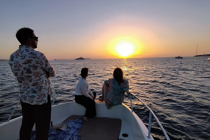 Private Boat Tour of San Antonio with Paddel surfing and Snorkeling - Sa Figuera Borda and the Cala Bassa Cave