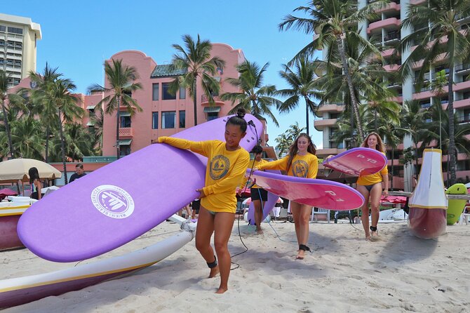 Private Group Surf Duo by Waikiki Beachboys at the Royal - The 10-minute beach lesson