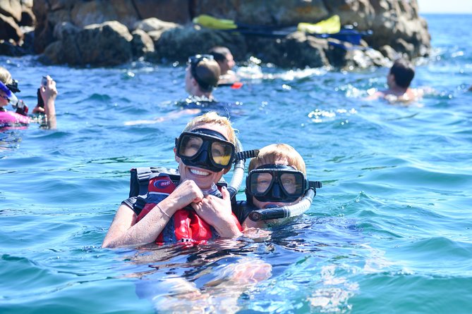 Private Paddleboard and snorkel at the arch - Who will enjoy this Cabo excursion