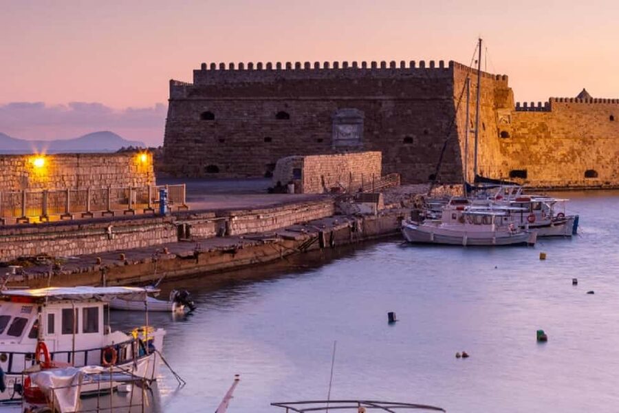 Private Sailing Trip from Heraklion to Dia with meal & SUP - What makes Dia worth the crossing