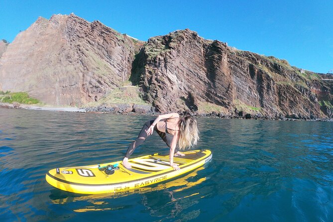 Private Stand Up Paddle Tour in Câmara de Lobos - GoPro pictures and snorkeling add value
