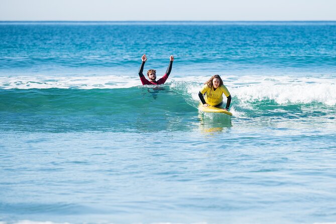 Private Surf Lesson - Equipment and comfort at the beach