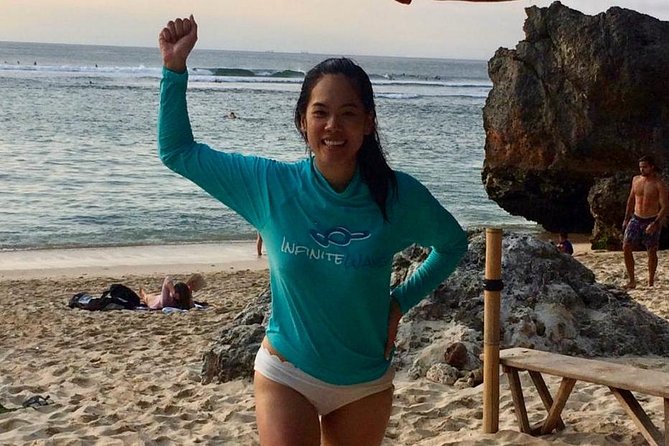Private Surf Lessons in Padang Padang - Uluwatu - Bali - The experience has strong teaching praise but uneven reliability
