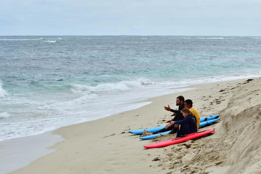 Private surfing lesson - Margaret River Surfing Academy - What the private group format feels like