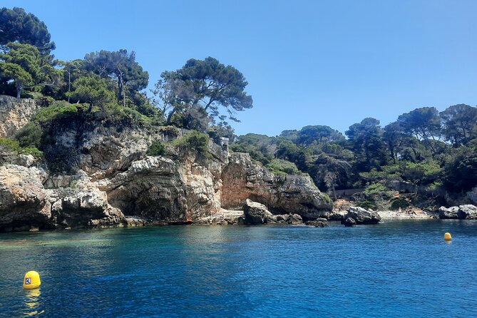 Private tour on a sailboat Swim and stand up paddle Antibes cape - What is included, and what is not