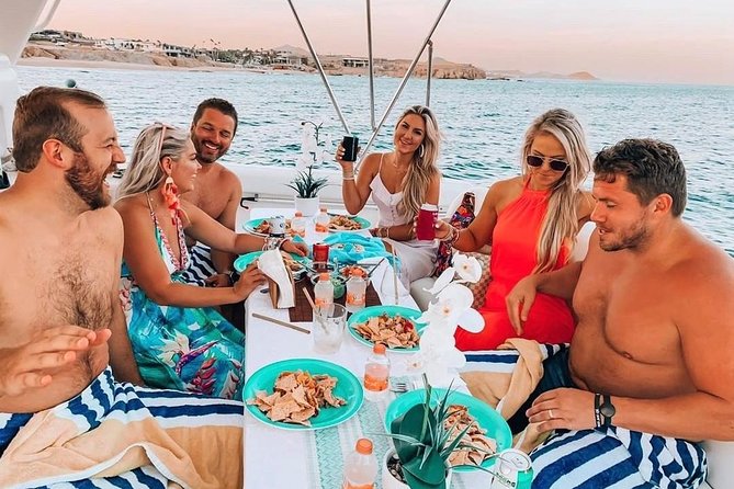 Private Yacht Cruise 4 Hour- Snorkeling & Paddle Boarding - Why four hours works well on the Cabo coast