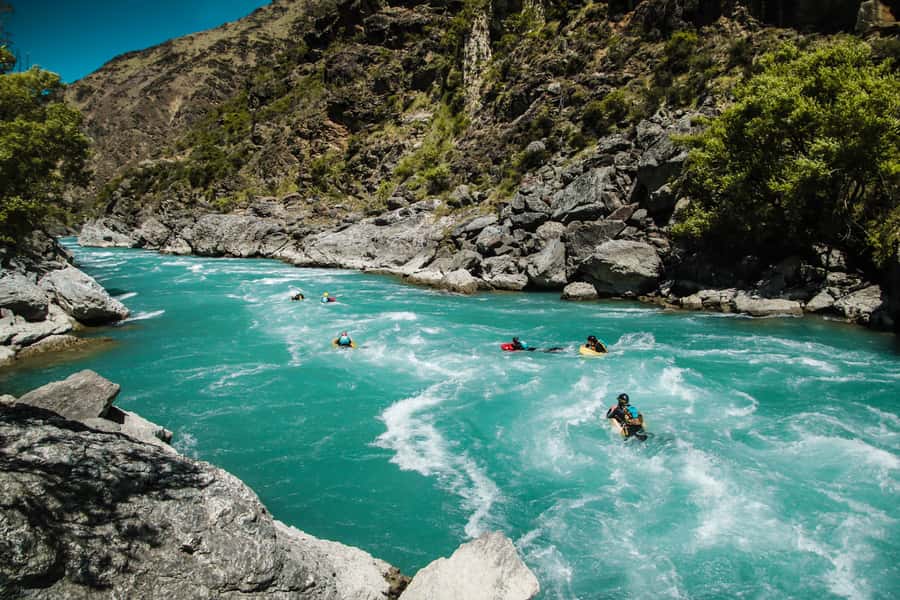 Queenstown: White Water Surfing Along the Kawarau River - Riding rapids, waves, and whirlpools