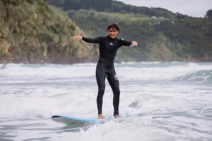Raglan: 2 Day Surf Lesson & Rental Package - Starting at Raglan Surf School