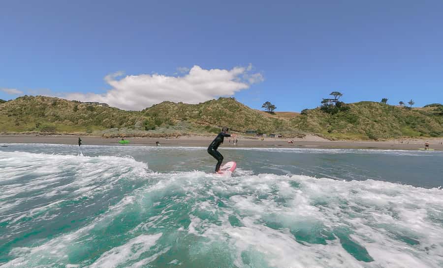 Raglan: Group Surf Lesson - A local business with a long connection to surfing