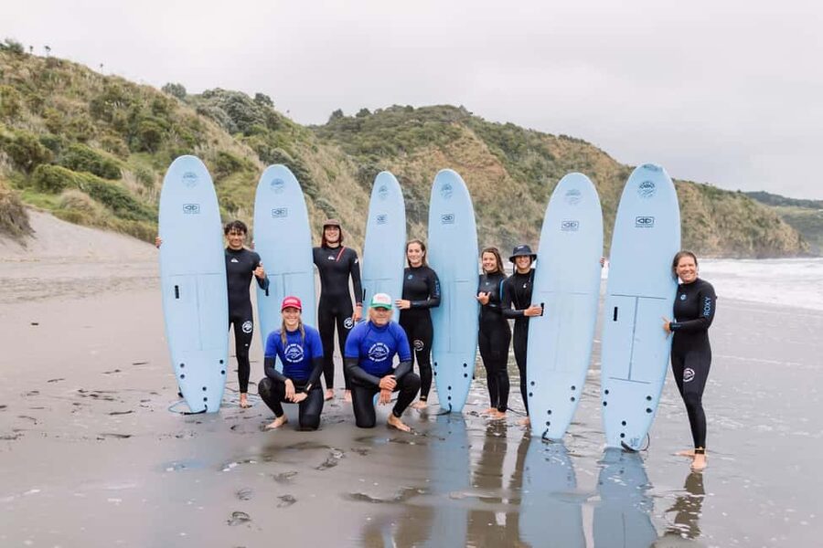 Raglan: Private 1:1 Surf Lesson - Getting equipped with a board and wetsuit