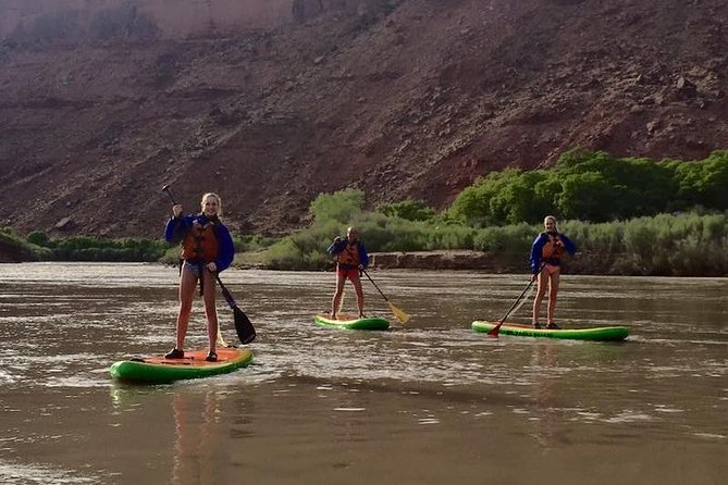 Rappelling and Stand Up Paddleboarding Combo - A picnic lunch between red rock and river